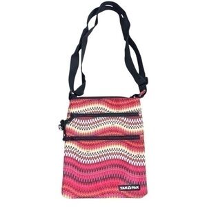 Yak Pak Crossbody Messenger Lined Bag Adjustable Strap 3 Zip Pink Black White